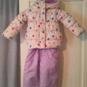 Girls 3t winter coat and snow bibs from carters